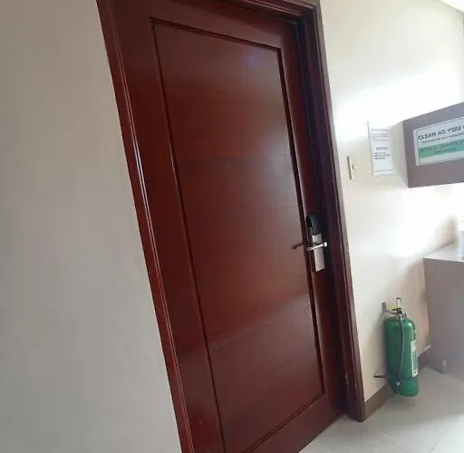 Spacious B506 Apartment *